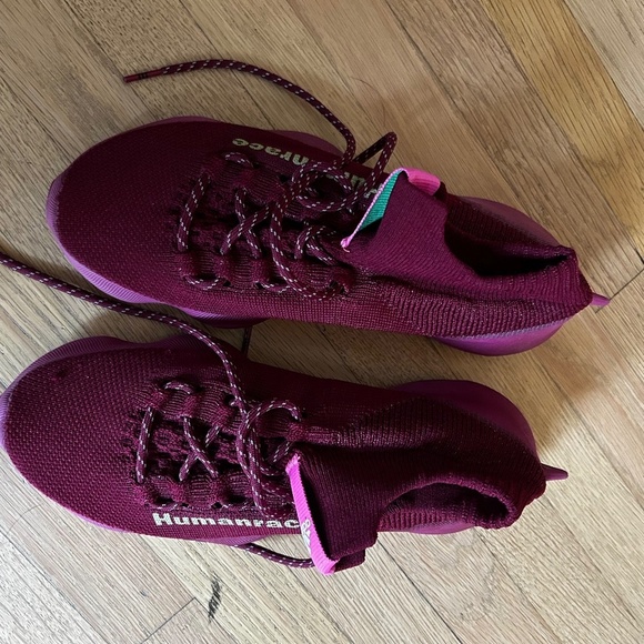 Pharrell x Human Race Sichona 'Burgundy' - Picture 2 of 5